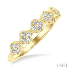 1/4 Ctw Clover Motif Round Cut Diamond Fashion Ring in 14K Yellow Gold