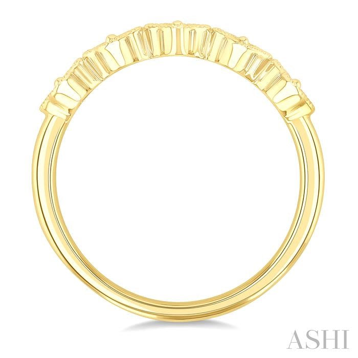 1/4 Ctw Clover Motif Round Cut Diamond Fashion Ring in 14K Yellow Gold