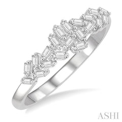 1/4 Ctw Scatter Baguette Cut Diamond Fashion Ring in 14K White Gold