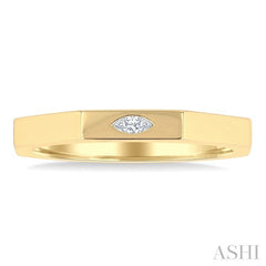 1/20 Ctw Marquise Cut Diamond Signet Ring in 14K Yellow Gold