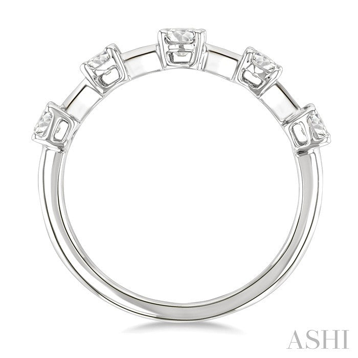 3/4 Ctw Oval Cut Diamond Half Eternity 5-Stone Fashion Band in 14K White Gold
