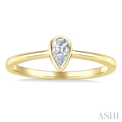 1/5 Ctw Bezel Set Pear Cut Diamond Fashion Ring in 14K Yellow Gold