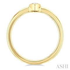 1/5 Ctw Bezel Set Pear Cut Diamond Fashion Ring in 14K Yellow Gold