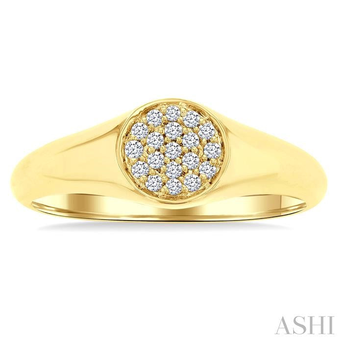 1/10 Ctw Round Signet Round Cut Diamond Stackable Ring in 10K Yellow Gold