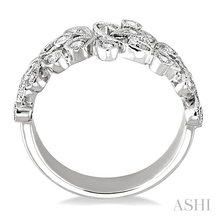 1/3 Ctw Round Cut Diamond Fashion Band in 14K White Gold