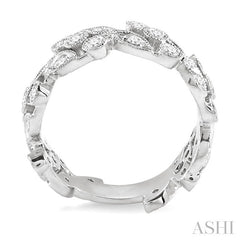 1/2 Ctw Round Cut Diamond Fashion Ring in 14K White Gold