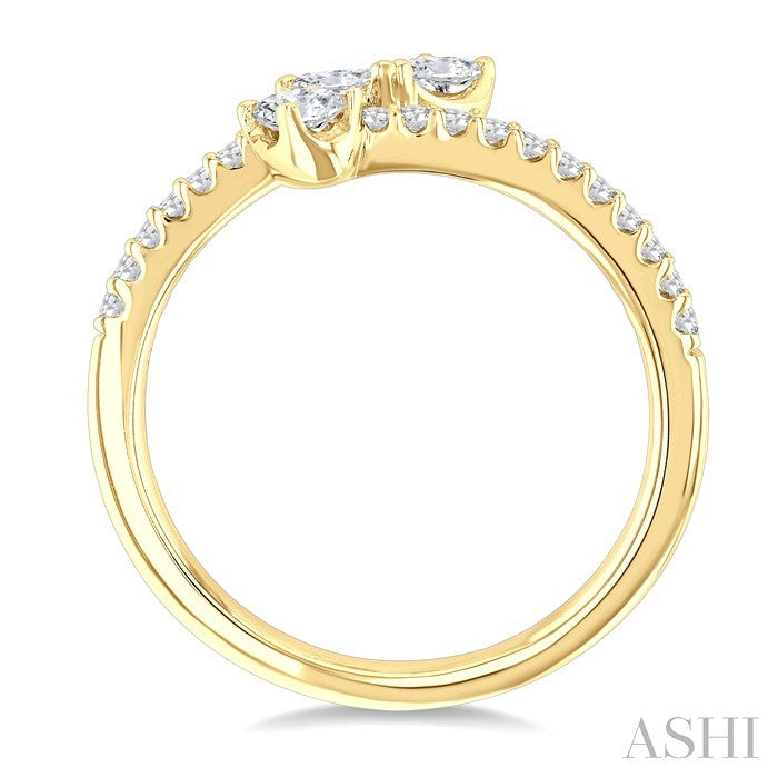 1/2 Ctw 3-Stone Mixed Diamond Cut Fashion Open Ring in 14K Yellow Gold