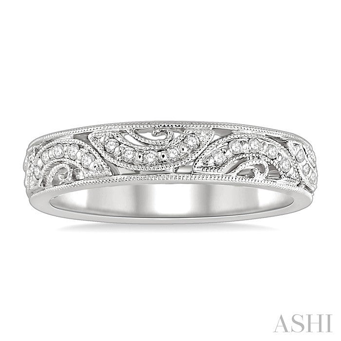 1/6 Ctw Diamond Fashion Ring in 14K White Gold