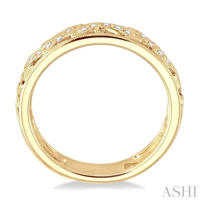 1/6 Ctw Diamond Fashion Ring in 14K Yellow Gold