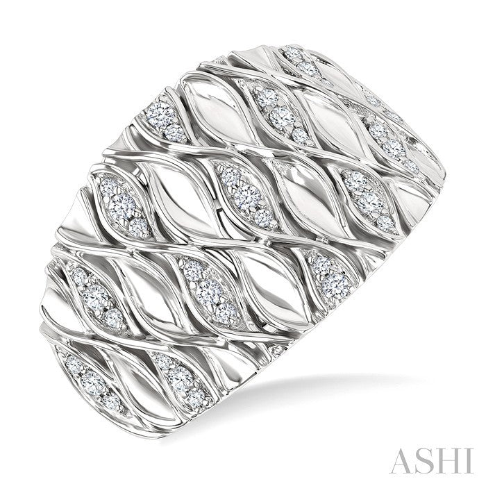1/4 Ctw Twisted Rows Round Cut Diamond Wide Fashion Band in 14K White Gold