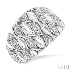 1/4 Ctw Twisted Rows Round Cut Diamond Wide Fashion Band in 14K White Gold