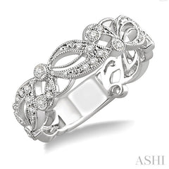 1/5 Ctw Diamond Fashion Ring in 14K White Gold