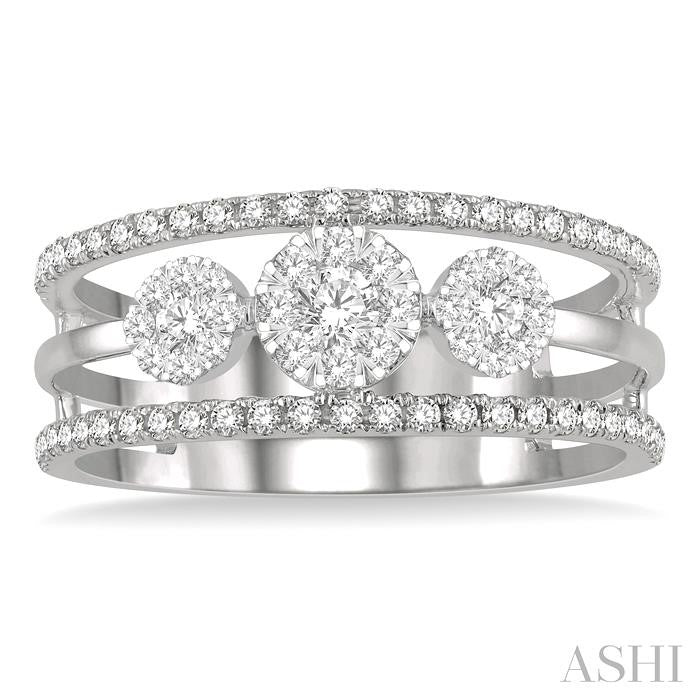 1/2 Ctw Lovebright Round Cut Diamond Ladies Ring in 14K White Gold