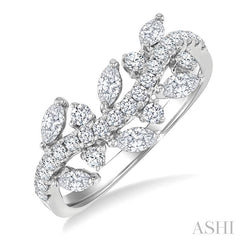 3/4 Ctw Curved Center Marquise and Round Cut Diamond Fashion Band in 14K White Gold