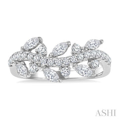 3/4 Ctw Curved Center Marquise and Round Cut Diamond Fashion Band in 14K White Gold
