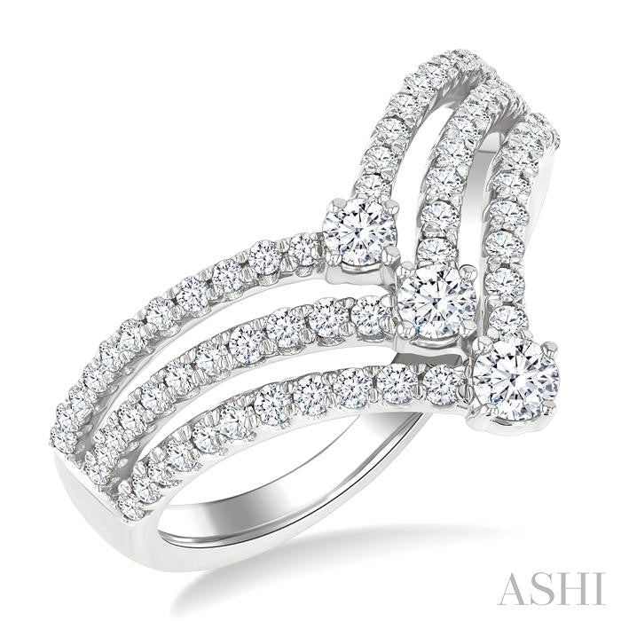 3/4 Ctw Triple Chevron Round Cut Diamond Fashion Ring in 14K White Gold