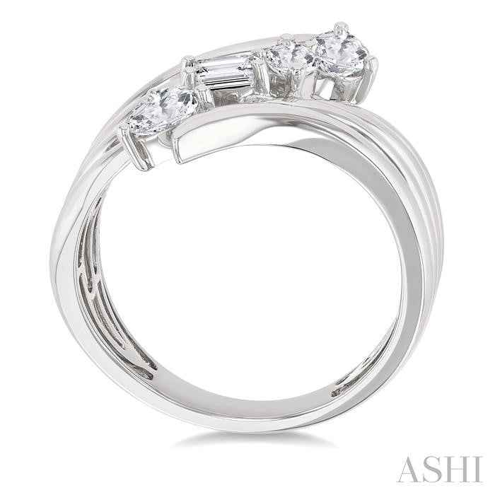 1 Ctw Open Bypass Ribbed Shank Mixed Diamond Cut Fashion Ring in 14K White Gold