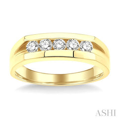 1/2 Ctw Channel Set Round Cut Diamonds Men's Band in 14K Yellow Gold