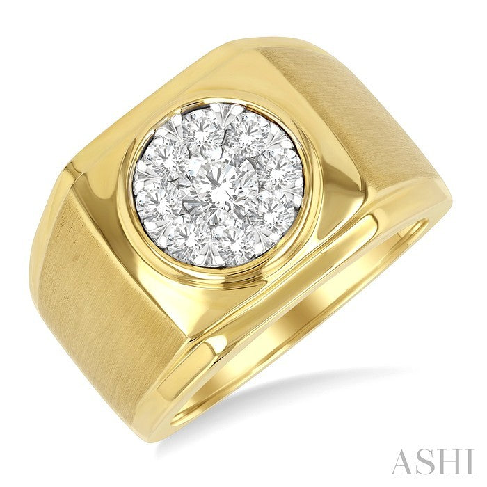 1 Ctw Cushion Shape Top Lovebright Round Cut Diamond Men's Ring in 14K Yellow and White Gold