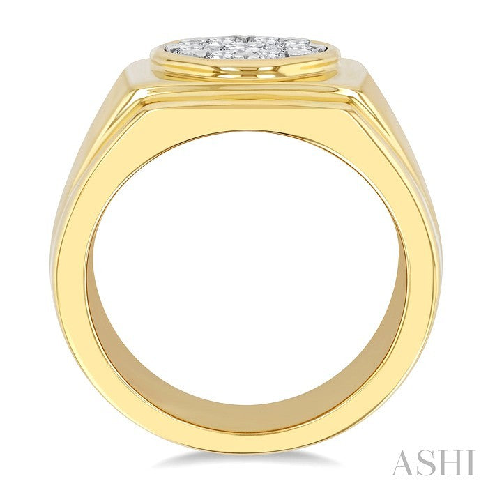 1 Ctw Cushion Shape Top Lovebright Round Cut Diamond Men's Ring in 10K Yellow and White Gold