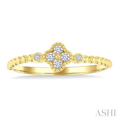 1/8 Ctw Petite Bead Shank Clover Leaf Round Cut Diamond Fashion Ring in 10K Yellow Gold