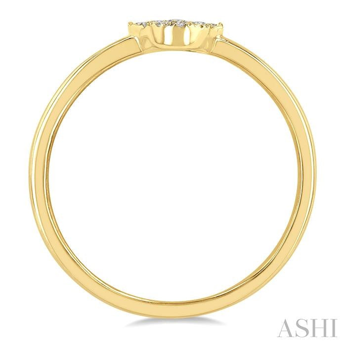 1/10 Ctw Hamsa Round Cut Diamond Fashion Petite Ring in 10K Yellow Gold