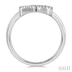 1/6 Ctw 'XO' Hugs and Kisses Round Cut Diamond Petite Fashion Ring in 14K White Gold