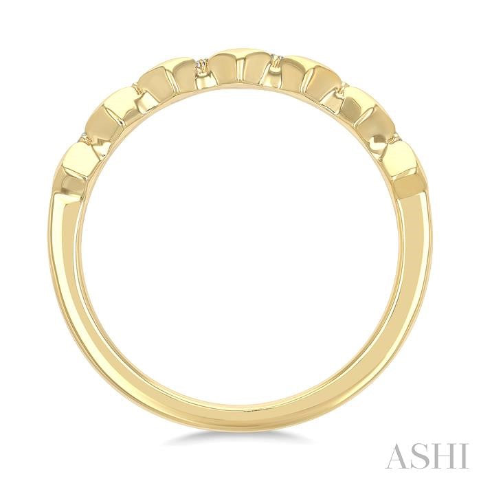 1/10 Ctw Geometric Zigzag Round Cut Diamond Petite Fashion Band in 10K Yellow Gold