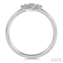 1/10 Ctw Star Center Round Cut Diamond Petite Fashion Ring in 10K White Gold