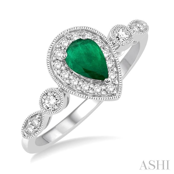 6X4 MM Pear Shape Emerald Center and 1/4 Ctw Round Cut Diamond Ring in 14K White Gold
