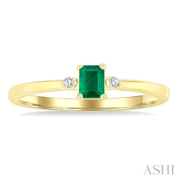 4x3 MM Octagon Shape Emerald and 1/50 Ctw Petite Round Cut Diamond Fashion Ring in 10K Yellow Gold