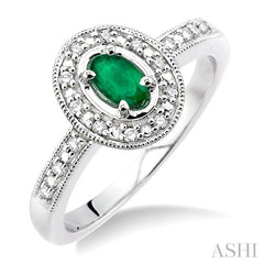 5x3 MM Oval Shape Emerald and 1/10 Ctw Round Cut Diamond Ring in 14K White Gold.