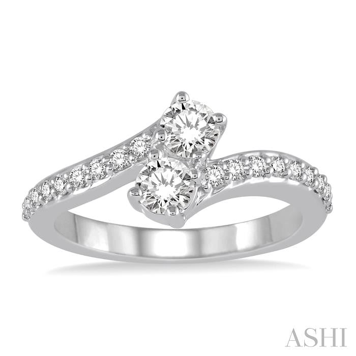 1/2 Ctw Cross Over Shank Round Cut Diamond 2Stone Ring in 14K White Gold