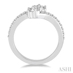 1/2 Ctw Cross Over Shank Round Cut Diamond 2Stone Ring in 14K White Gold