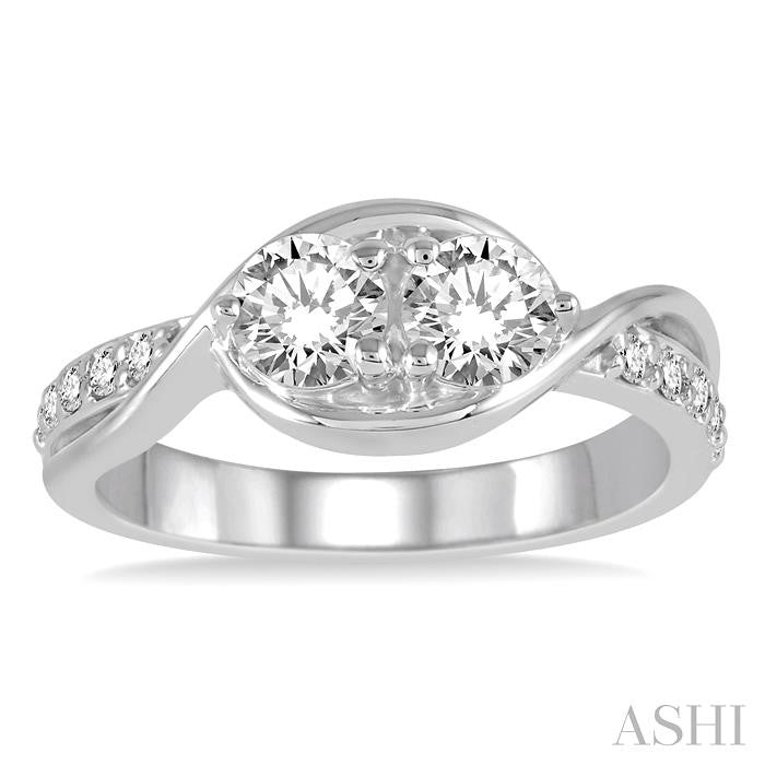 3/4 Ctw Twin Diamond Embracing Twisted Center Diamond 2Stone Ring in 14K White Gold