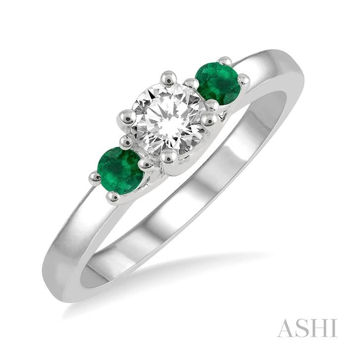 2.70 MM Round Shape Emerald and 1/3 Ctw Past, Present and Future Round Cut Diamond Precious Ring in 14K White Gold