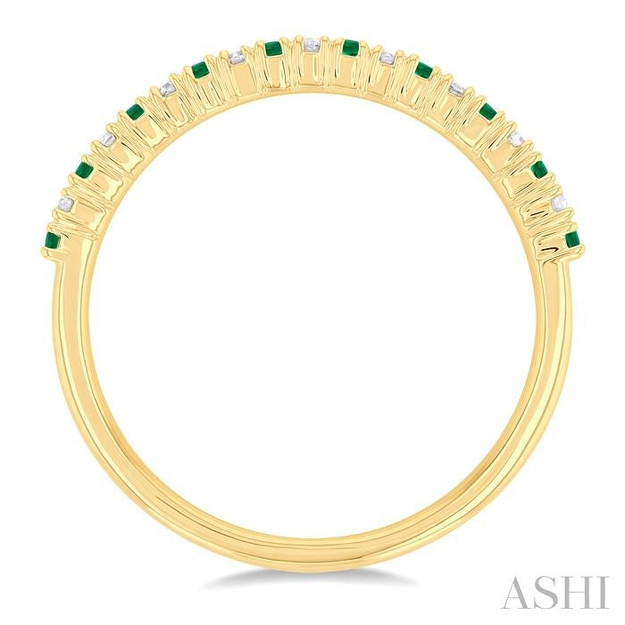 1.35 MM Round Shape Emerald and 1/10 Ctw Petite Round Cut Diamond Precious Stack Band in 10K Yellow Gold