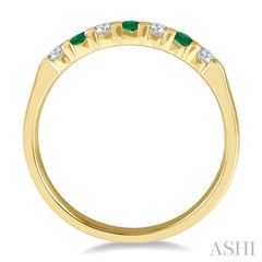 2.3 MM Emerald and 1/5 Ctw Round Cut Diamond Precious Wedding Band in 14K Yellow Gold