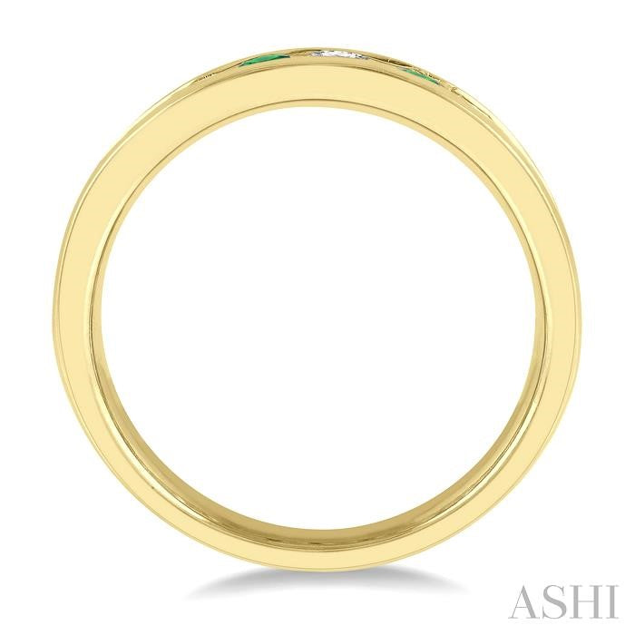 2.9 MM Emerald and 1/2 Ctw Round Cut Diamond Precious Wedding Band in 14K Yellow Gold