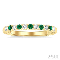 1.75 MM Emerald and 1/6 Ctw Round Cut Diamond Precious Wedding Band in 14K Yellow Gold