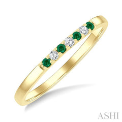 1/20 Ctw 1.55 MM Round Cut Emerald and Round Cut Diamond Precious Fashion Band in 10K Yellow Gold