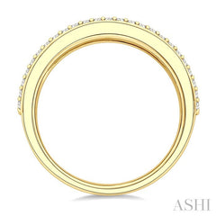 3/8 Ctw Twin Row 1.50MM Round Cut Emerald and Round Cut Diamond Border Precious Fashion Band in 14K Yellow Gold