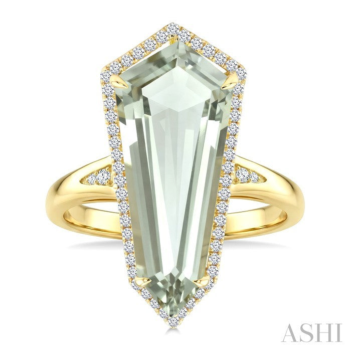 22X9 MM Shield Shape Green Amethyst and 1/4 Ctw Round Cut Diamond Semi-Precious Ring in 14K Yellow Gold
