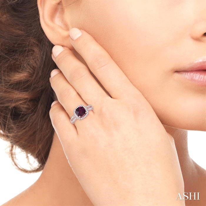 7x7 MM Cushion Shape Rhodolite Garnet and 1/3 Ctw Round Cut Diamond Ring in 14K Rose Gold