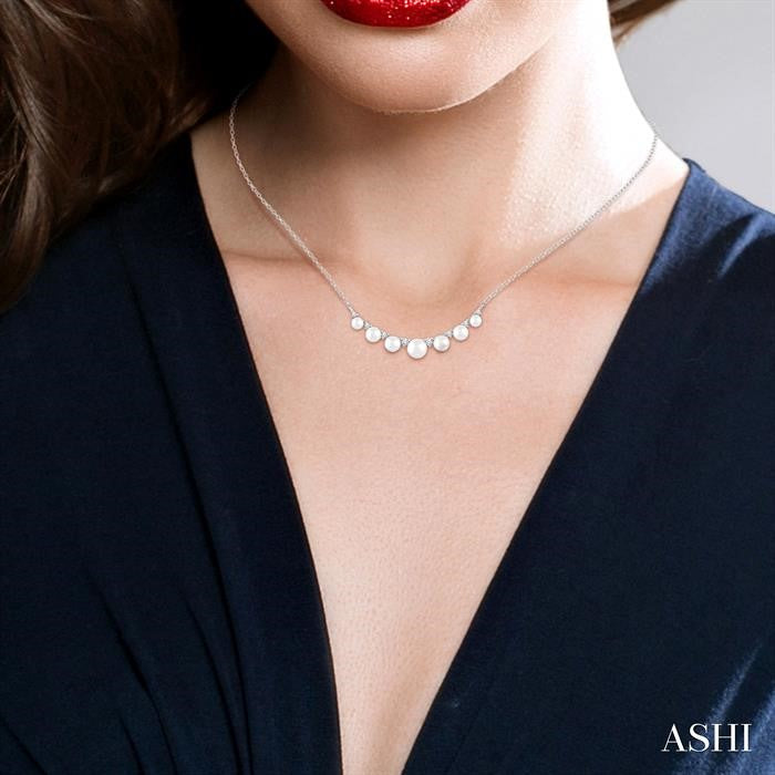 3.5 MM-5 MM Cultured Pearl and 1/6 Ctw Round Cut Diamond Smile Necklace in 10K White Gold