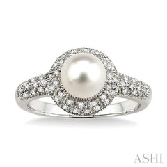 6.5 MM Cultured Pearl and 1/4 Ctw Round Cut Diamond Ring in 10K White Gold