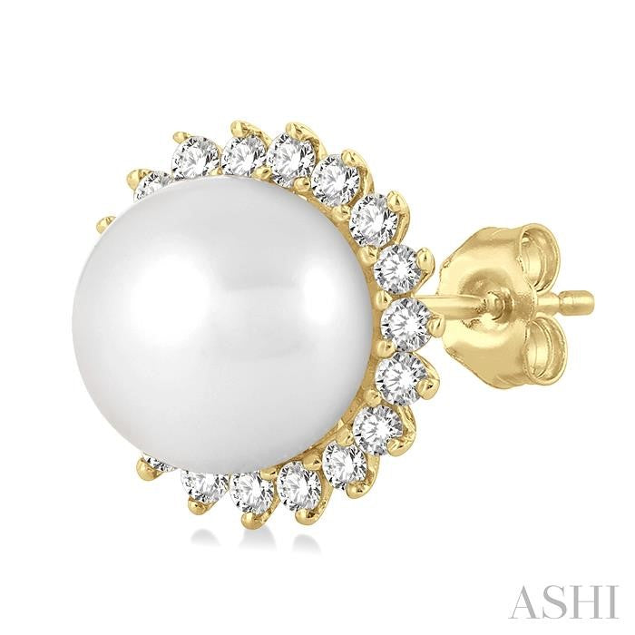 5.5 MM Round Shape Cultured Pearls and 1/6 Ctw Petite Sunflower Round Cut Diamond Fashion Stud Earring in 10K Yellow Gold