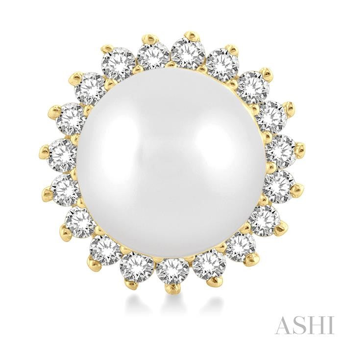 5.5 MM Round Shape Cultured Pearls and 1/6 Ctw Petite Sunflower Round Cut Diamond Fashion Stud Earring in 10K Yellow Gold