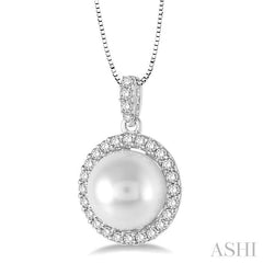 9 MM Cultured Pearl and 1/3 Ctw Round Cut Diamond Pendant in 14K White Gold with Chain
