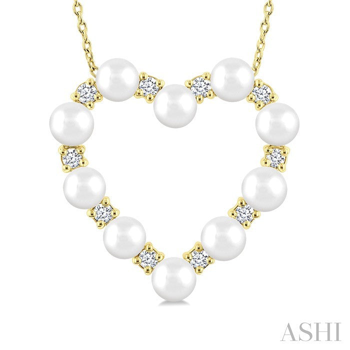 4 MM Round Shape Cultured Pearl and 1/3 Ctw Round Cut Diamond Heart Shape Pendant With Chain in 14K Yellow Gold
